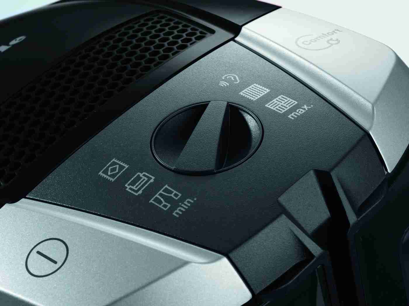 Miele Compact C2 HEPA Bagged Canister Vacuum Cleaner - Image 3
