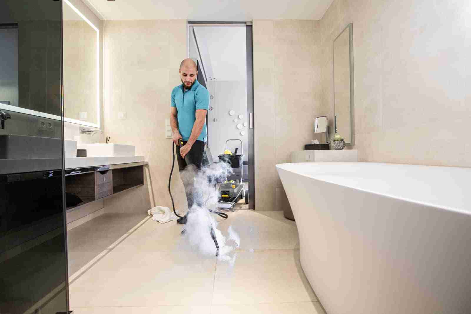 Karcher SG4/4 Chemical-Free Commercial Canister Steam Cleaner - Image 6
