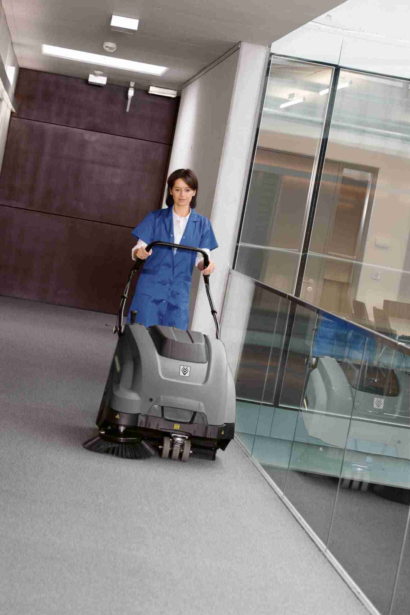 Karcher KM75/40 W BP Commercial Walk-Behind Vacuum Sweeper - Image 4